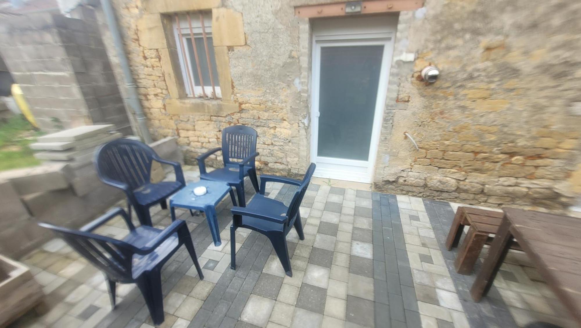 Charmant Appartement Charency-Vezin Exterior photo